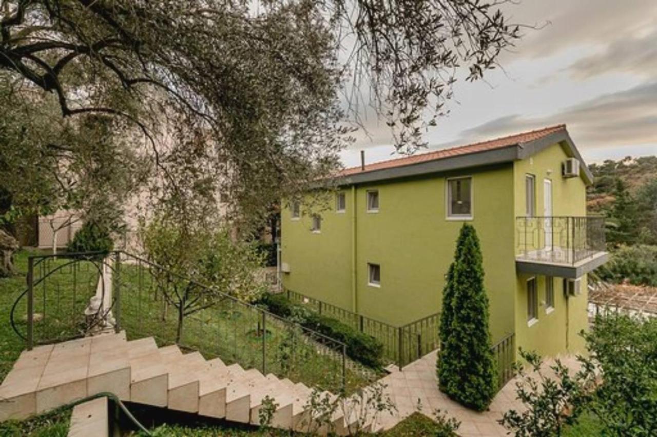 Olive Garden Apartment Petrovazzo Esterno foto